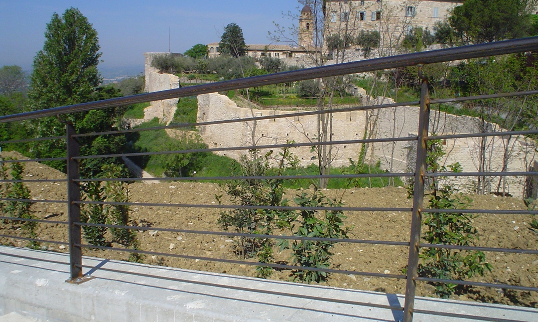 Ringhiera moderna per esterni ferro e inox (3)